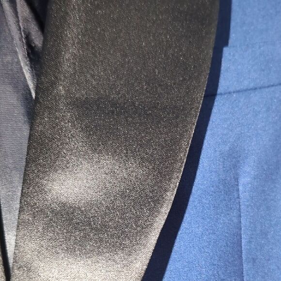Ryan Seacrest Distinction Blue Tuxedo with Black Satin Lapel Sz 38S - Picture 5 of 15